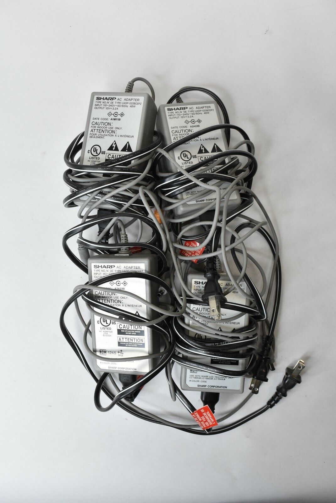 Lot of 4 Sharp AC Adapter Power Supply Unit UADP-0228CEPZ 12V 3.2A Brand: Sharp Connection Split/Duplication: 1:2 Fe - Click Image to Close